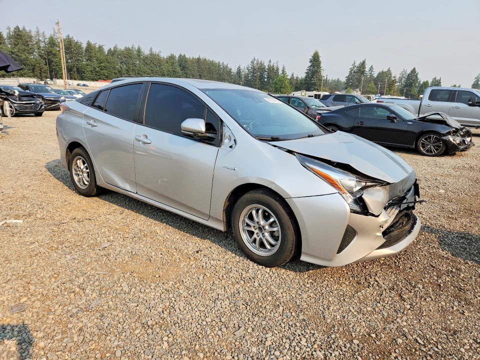 Photo 4 from auction – 2016 TOYOTA PRIUS with VIN JTDKARFU7G3016578