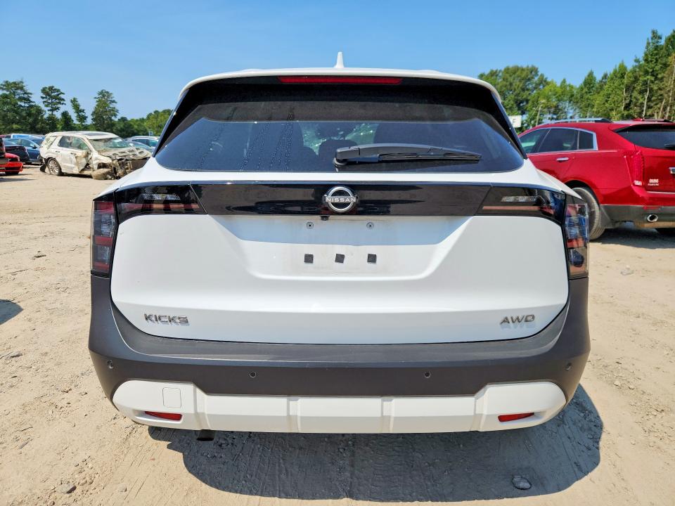Zdjęcie 6 z aukcji – 2025 NISSAN KICKS z VIN 3N8AP6CB2SL319149