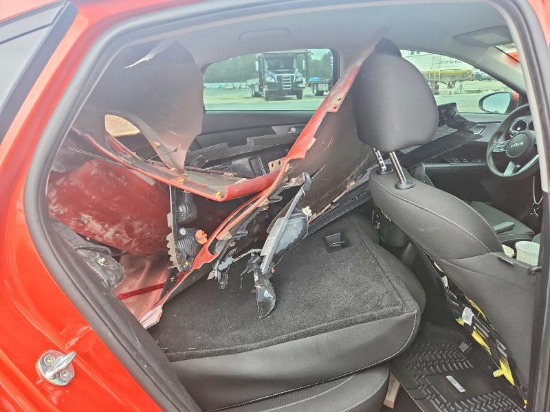 Photo 10 from auction – 2022 KIA FORTE with VIN 3KPF24AD3NE490560