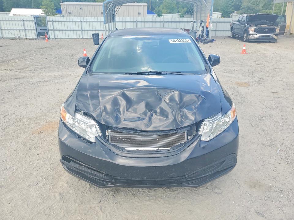 Photo 5 from auction – 2013 HONDA CIVIC with VIN 2HGFB2F55DH300302