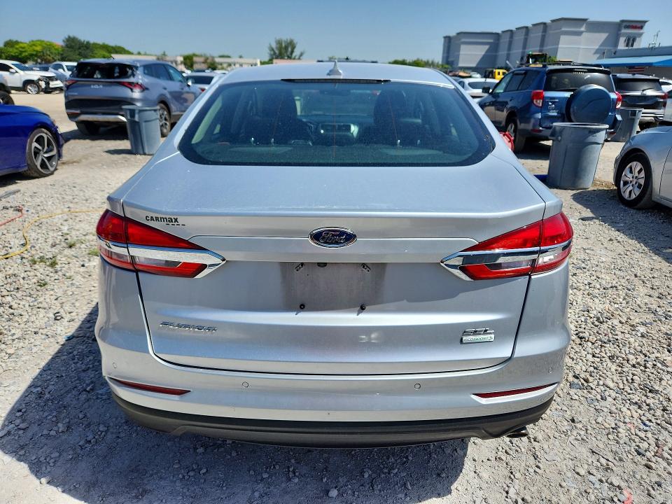 Foto 6 de la subasta – 2019 FORD FUSION con VIN 3FA6P0CD7KR139264
