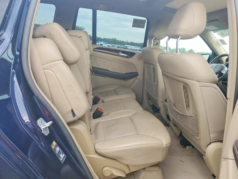 Photo 10 from auction – 2015 MERCEDES-BENZ GL with VIN 4JGDF2EE8FA550769