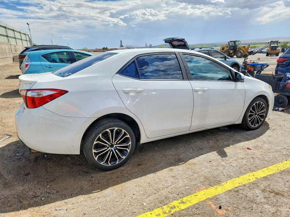 Photo 3 from auction – 2014 TOYOTA COROLLA with VIN 5YFBURHE8EP100149
