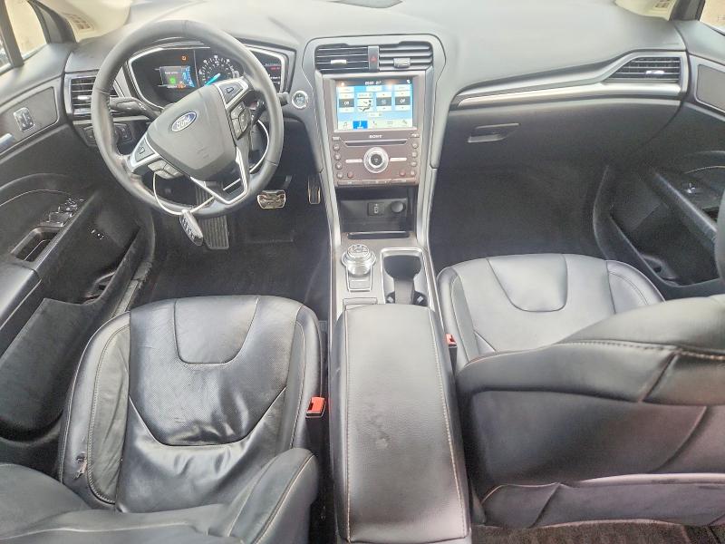 Zdjęcie 8 z aukcji – 2018 FORD FUSION z VIN 3FA6P0RU3JR139235