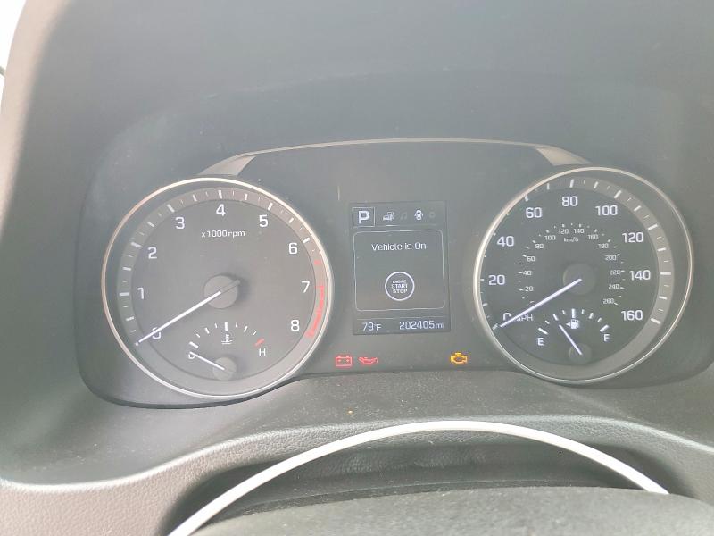 Photo 9 from auction – 2017 HYUNDAI ELANTRA with VIN 5NPD84LF2HH012943