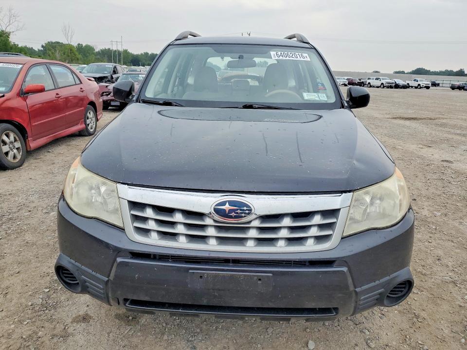 Photo 5 from auction – 2013 SUBARU FORESTER with VIN JF2SHABC1DH446536