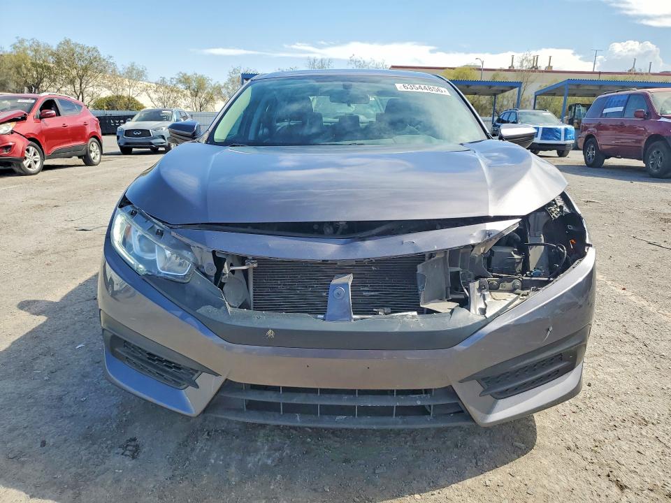 Photo 5 from auction – 2017 HONDA CIVIC with VIN 2HGFC2F75HH518132