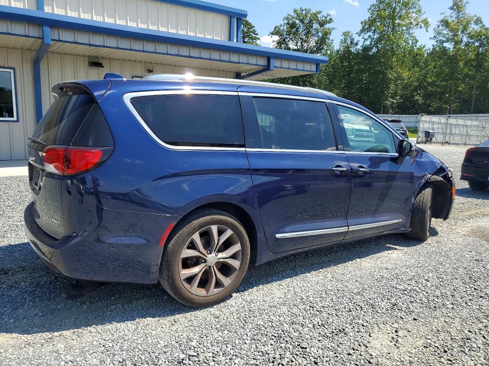 Photo 3 from auction – 2017 CHRYSLER PACIFICA with VIN 2C4RC1GG5HR727269