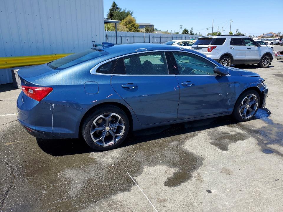 Photo 3 from auction – 2024 CHEVROLET MALIBU with VIN 1G1ZD5ST8RF183795