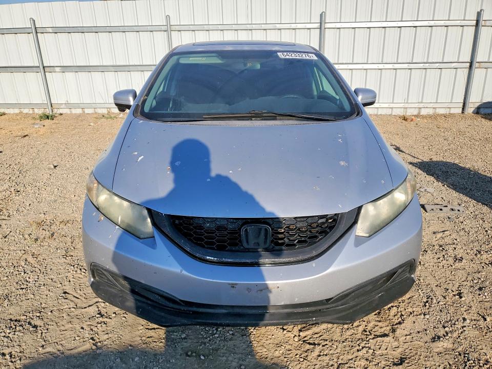 Photo 5 from auction – 2015 HONDA CIVIC with VIN 2HGFB2F82FH522812