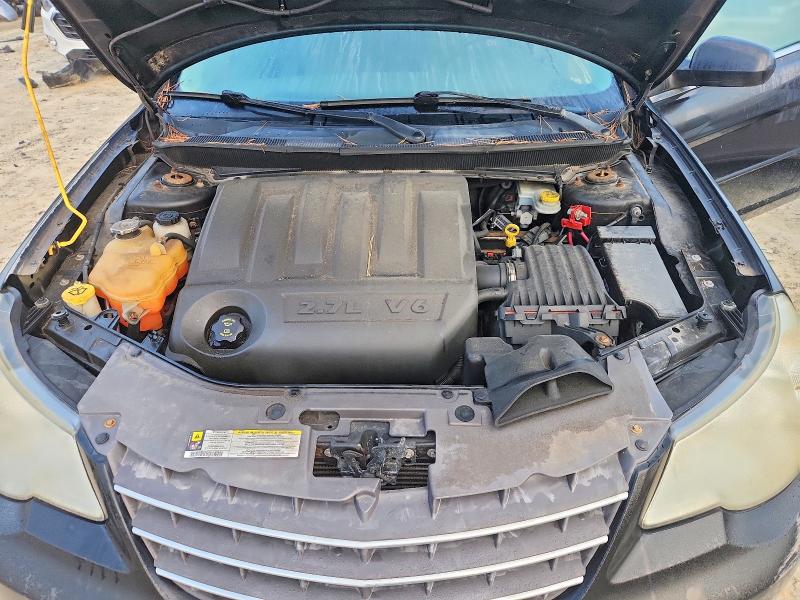 Photo 11 from auction – 2008 CHRYSLER SEBRING with VIN 1C3LC55R88N689703