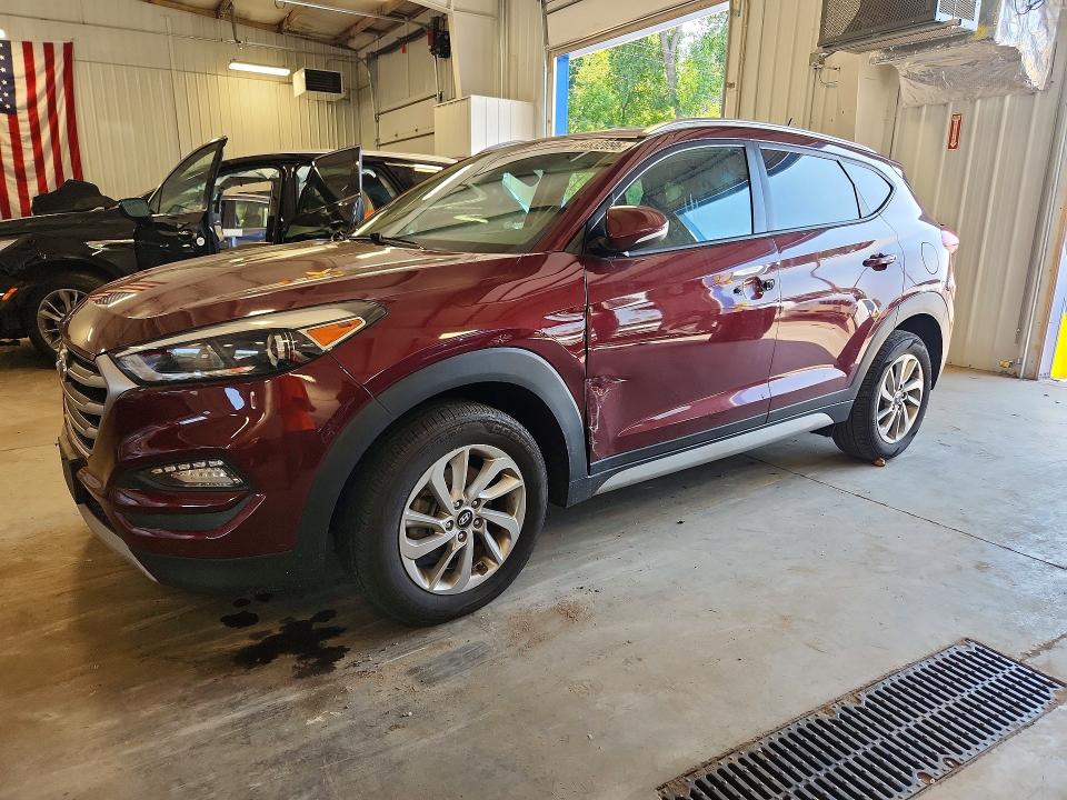 Photo 1 from auction – 2017 HYUNDAI TUCSON with VIN KM8J3CA24HU399279
