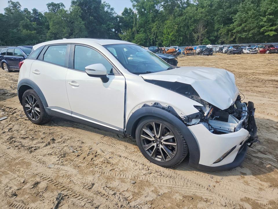 Photo 4 from auction – 2017 MAZDA CX-3 with VIN JM1DKFD72H0157062