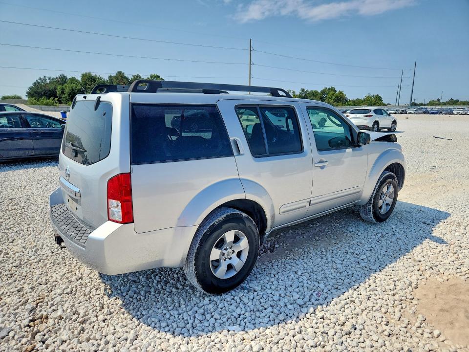 Photo 3 from auction – 2008 NISSAN PATHFINDER with VIN 5N1AR18U98C643640