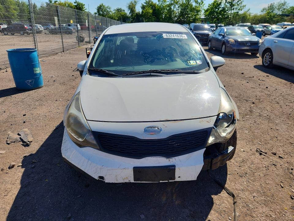 Photo 5 from auction – 2013 KIA RIO with VIN KNADM4A32D6276721