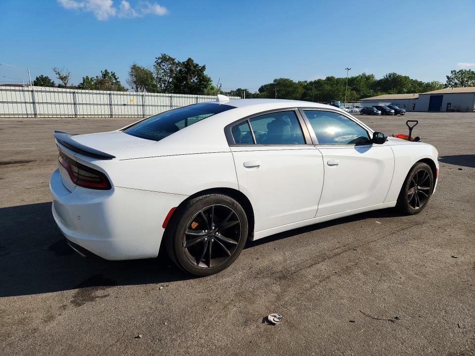Foto 3 de la subasta – 2016 DODGE CHARGER con VIN 2C3CDXHG7GH146658