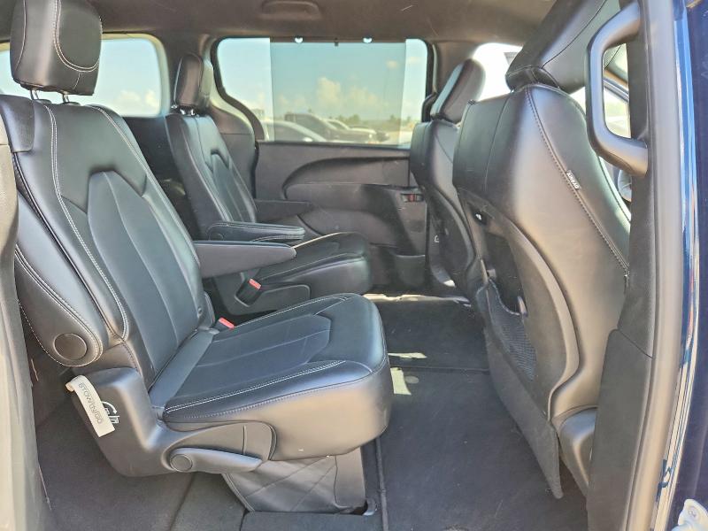 Photo 11 from auction – 2025 CHRYSLER PACIFICA with VIN 2C4RC1BG9SR531625