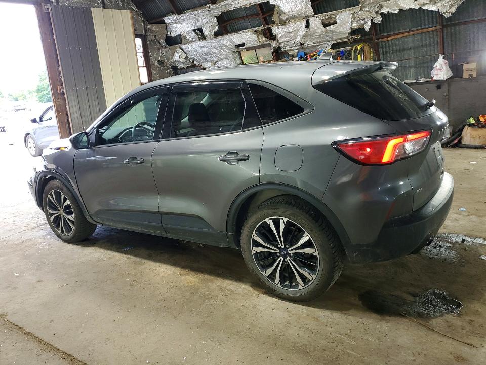 Photo 2 from auction – 2021 FORD ESCAPE with VIN 1FMCU9G60MUA09890