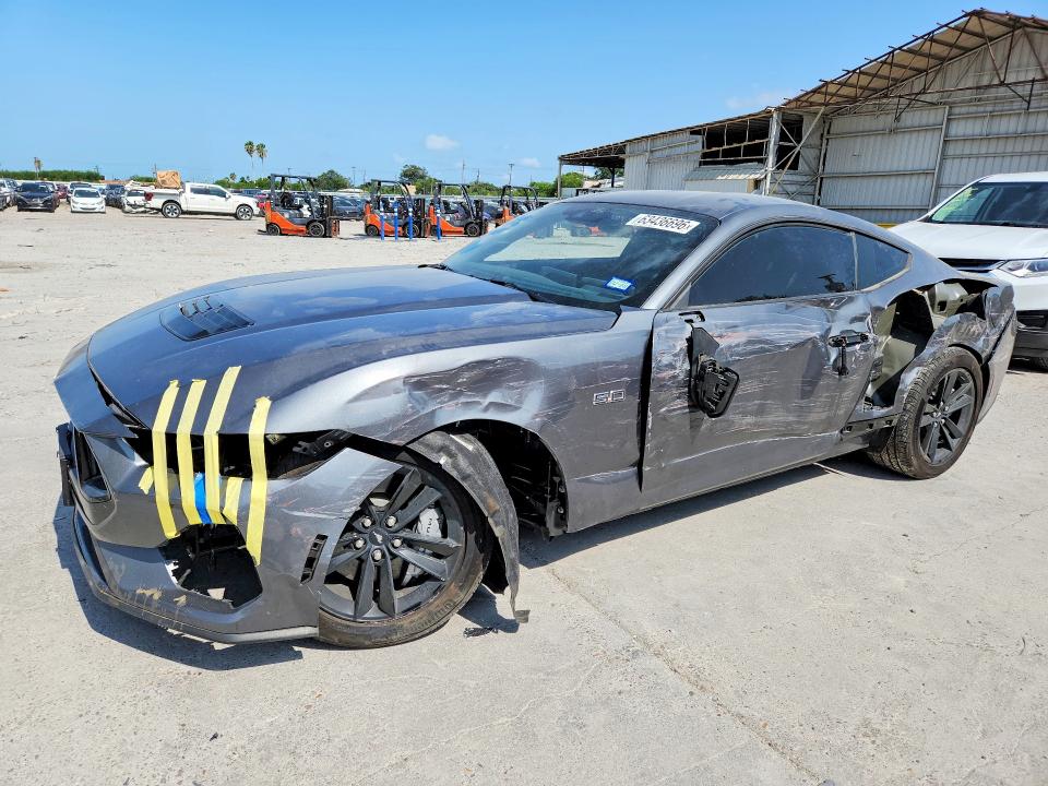 FORD MUSTANG 2026 with VIN 1FA6P8CF3T5405660 - Photo from auction