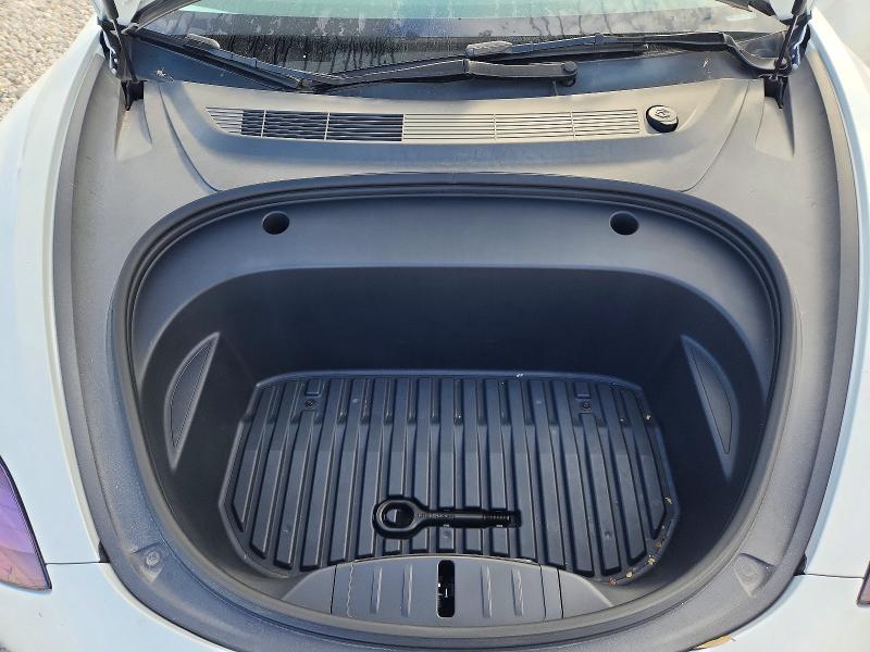 Foto 11 de la subasta – 2023 TESLA MODEL 3 con VIN 5YJ3E1EAXPF563851