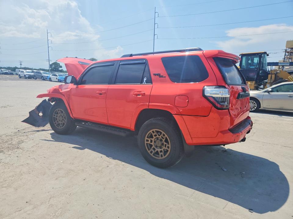 Photo 2 from auction – 2024 TOYOTA 4RUNNER with VIN JTERU5JR6R6303151