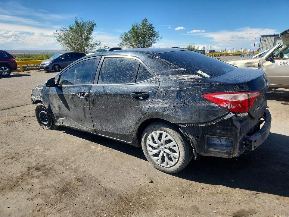 Photo 2 from auction – 2017 TOYOTA COROLLA with VIN 5YFBURHE6HP650552