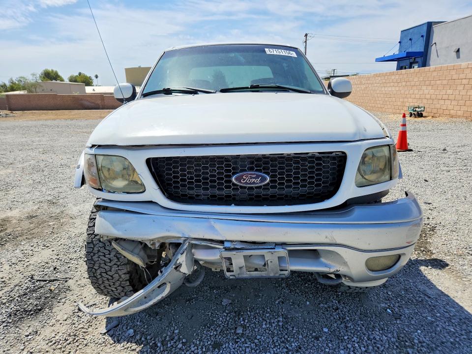 Photo 5 from auction – 2002 FORD F150 with VIN 1FTRW08L62KA27764