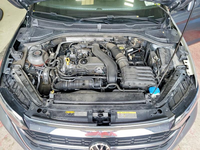 Photo 11 from auction – 2024 VOLKSWAGEN JETTA with VIN 3VW7M7BU8RM004560