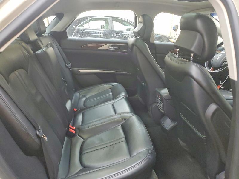 Photo 10 from auction – 2016 LINCOLN MKZ with VIN 3LN6L2J91GR611025