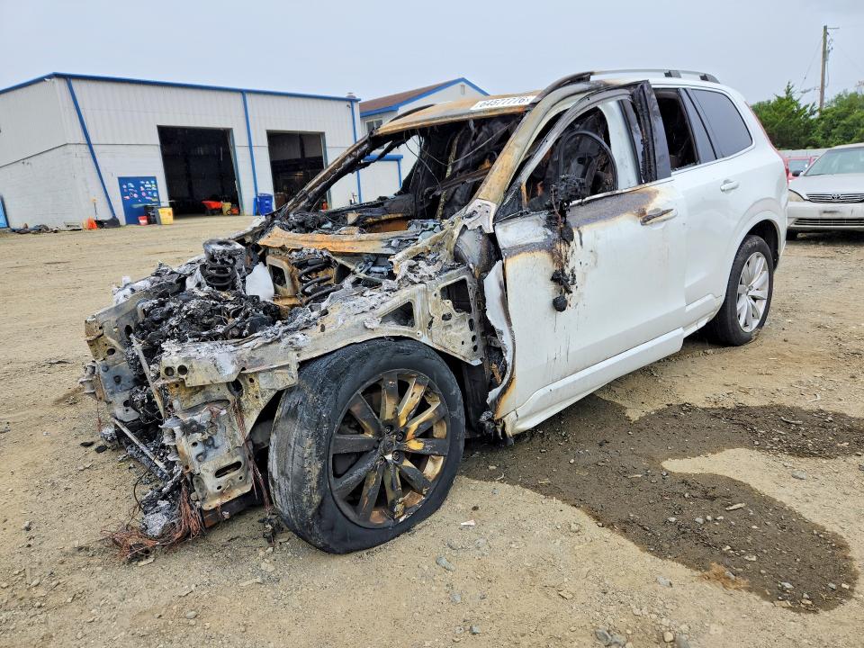 VOLVO XC90 2016 с VIN YV4A22PKXG1069376 - Фото с аукциона
