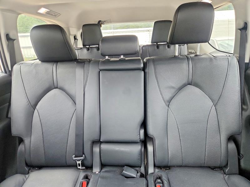 Photo 10 from auction – 2024 TOYOTA GRAND HIGHLANDER with VIN 5TDAAAB56RS014026