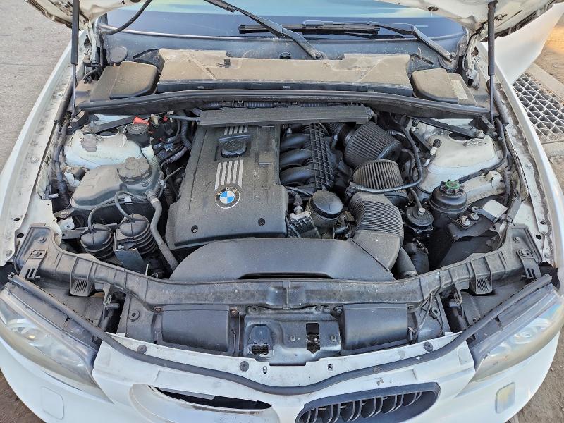 Photo 11 from auction – 2009 BMW 135 with VIN WBAUN93529VK40579