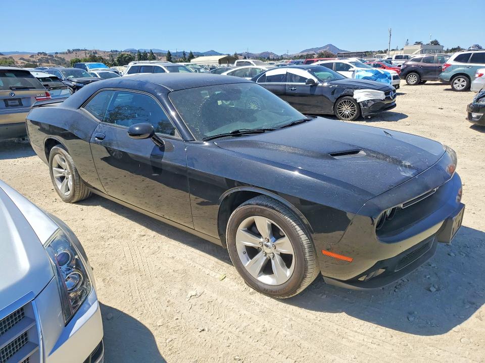 Photo 4 from auction – 2021 DODGE CHALLENGER with VIN 2C3CDZAGXMH524456
