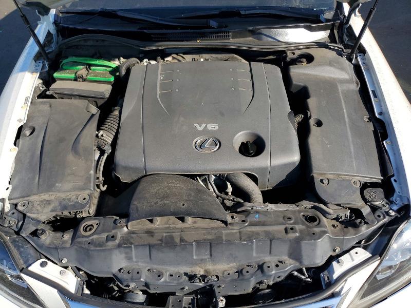 Photo 11 from auction – 2013 LEXUS IS with VIN JTHBF5C22D5191266