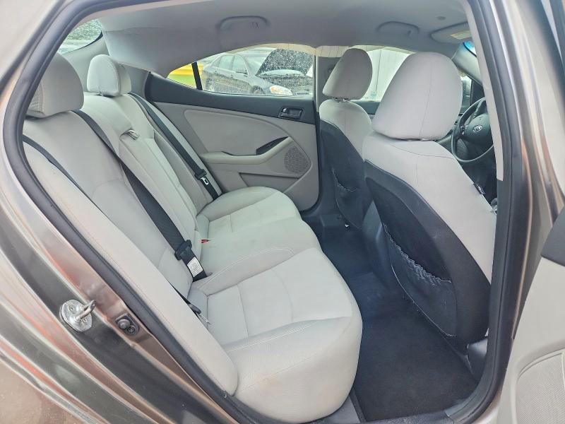 Photo 10 from auction – 2012 KIA OPTIMA with VIN 5XXGM4A73CG071718