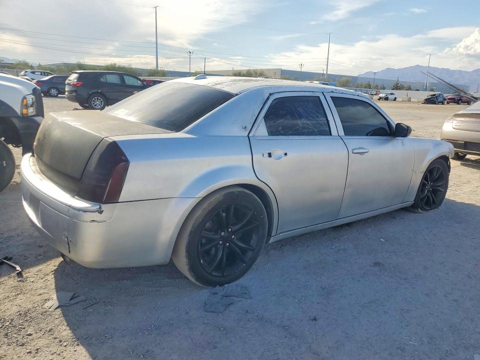 Foto 3 de la subasta – 2006 CHRYSLER 300C con VIN 2C3LA63H46H107737