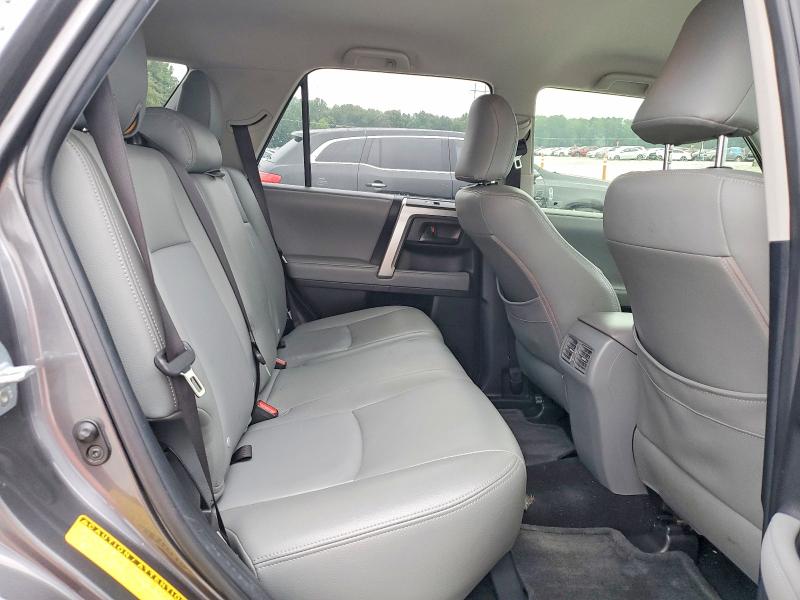 Photo 11 from auction – 2013 TOYOTA 4RUNNER with VIN JTEZU5JR4D5052659