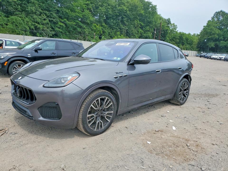 2023 MASERATI GRECALE