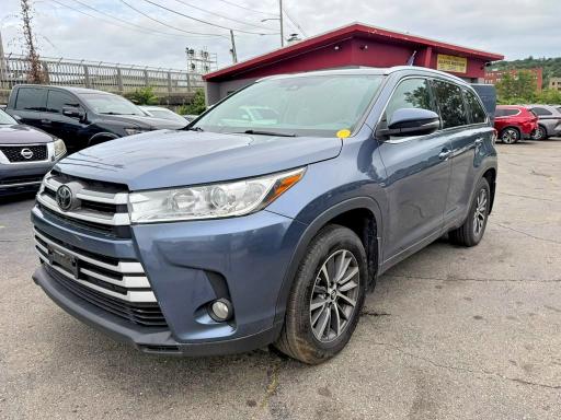 TOYOTA HIGHLANDER 2018 con VIN 5TDJZRFH4JS878895 - Foto de la subasta
