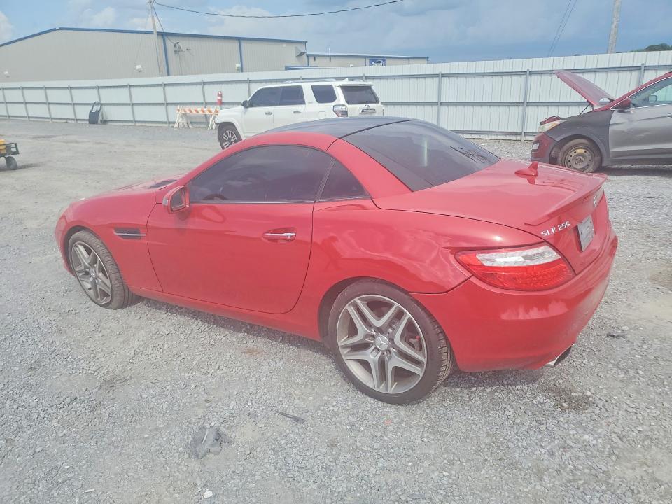 Photo 2 from auction – 2015 MERCEDES-BENZ SLK with VIN WDDPK4HA2FF113103