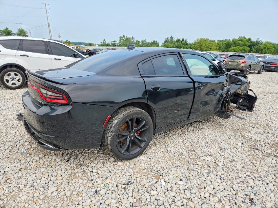 Zdjęcie 3 z aukcji – 2015 DODGE CHARGER z VIN 2C3CDXJG7FH920383