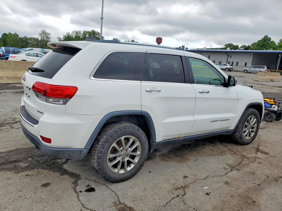 Photo 3 from auction – 2015 JEEP GRAND CHEROKEE with VIN 1C4RJFBG2FC171437