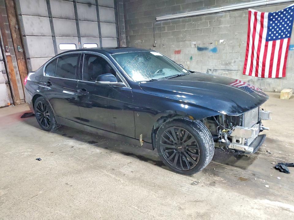 Photo 4 from auction – 2016 BMW 328 with VIN WBA8E3G54GNT75892
