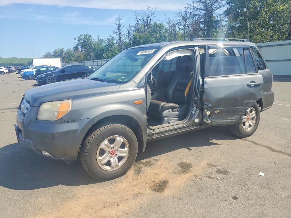 HONDA PILOT 2008 with VIN 5FNYF18608B031925 - Photo from auction