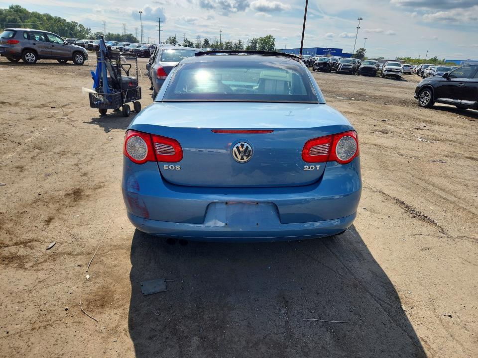 Снимка 6 от търг – 2010 VOLKSWAGEN EOS с VIN WVWFA7AH7AV022764