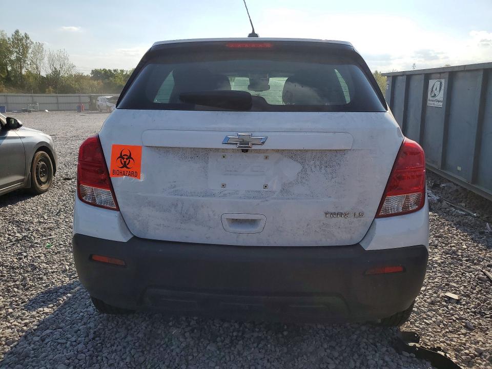 Photo 6 from auction – 2016 CHEVROLET TRAX with VIN KL7CJKSB5GB601386