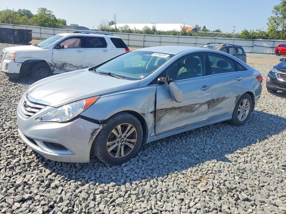 HYUNDAI SONATA 2013 with VIN 5NPEB4AC4DH632542 - Photo from auction