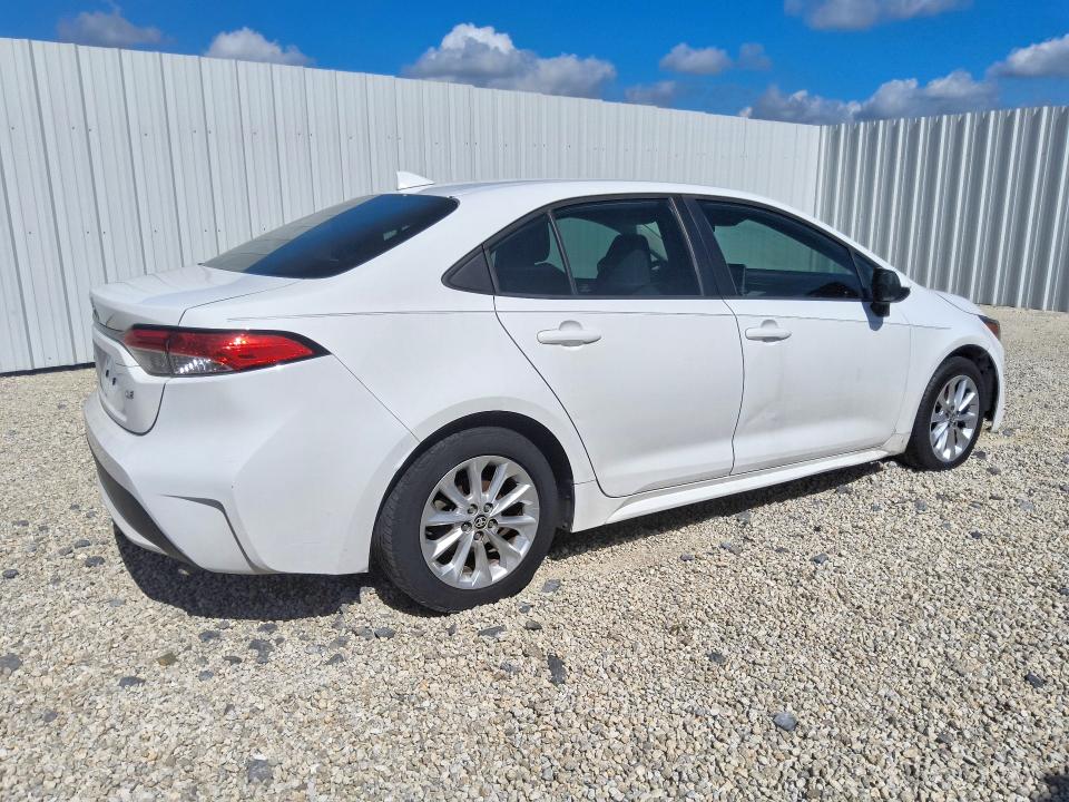 Снимка 3 от търг – 2020 TOYOTA COROLLA с VIN 5YFVPRAE2LP101275