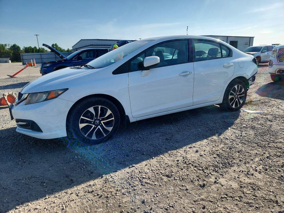 HONDA CIVIC 2014 with VIN 2HGFB2F84EH521692 - Photo from auction