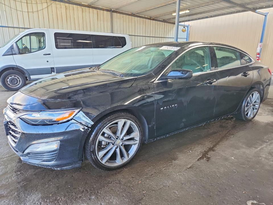 CHEVROLET MALIBU 2023 with VIN 1G1ZD5ST4PF131786 - Photo from auction